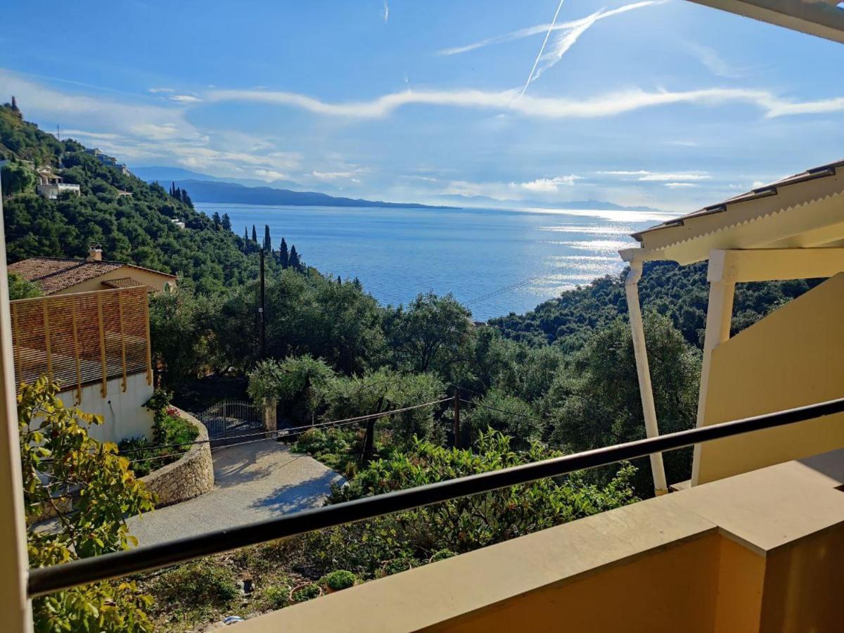 Kaminaki Seaview Apartments Katávolos Eksteriør billede