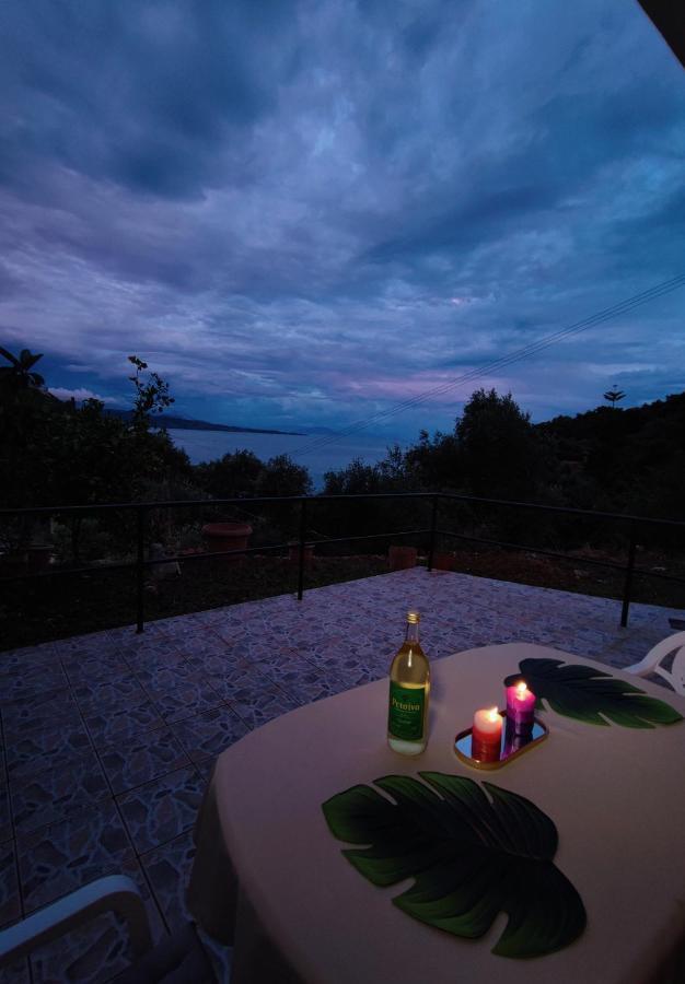 Kaminaki Seaview Apartments Katávolos Eksteriør billede